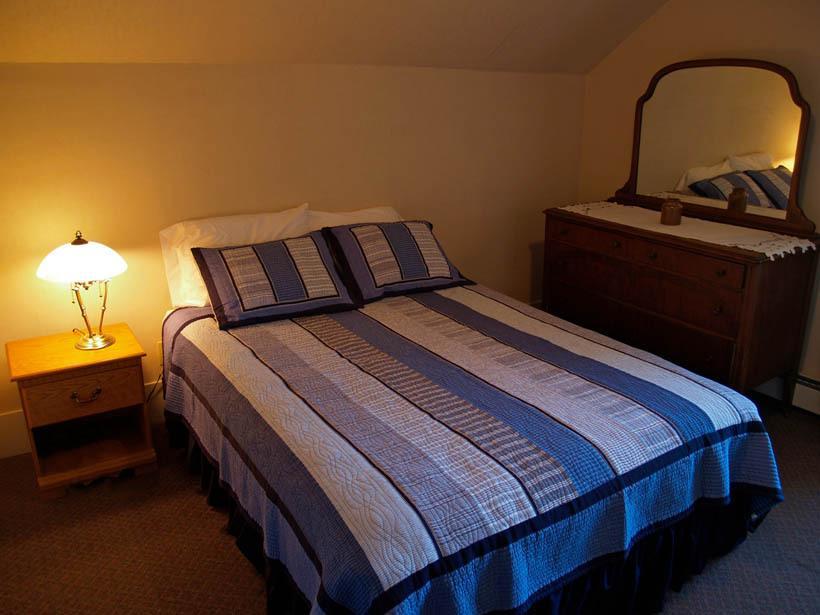 לינקולנוויל Beach Cottage Inn חדר תמונה
