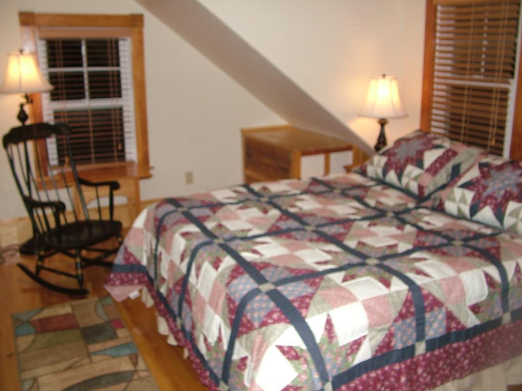 לינקולנוויל Beach Cottage Inn מראה חיצוני תמונה