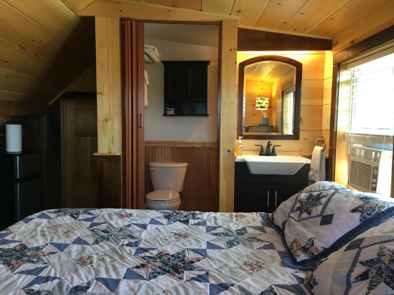 לינקולנוויל Beach Cottage Inn מראה חיצוני תמונה